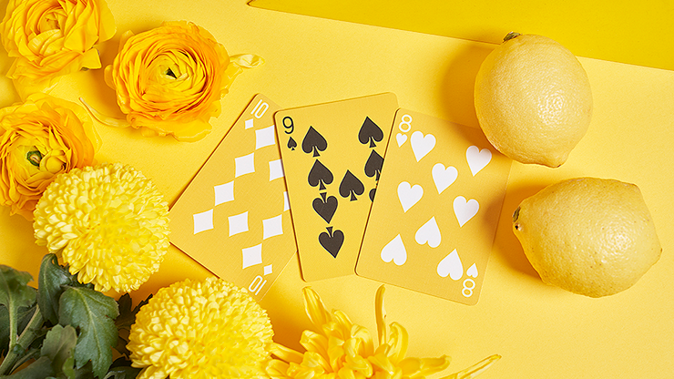 Keep Smiling Pearl Gold V2 Playing Cards by Bocopo