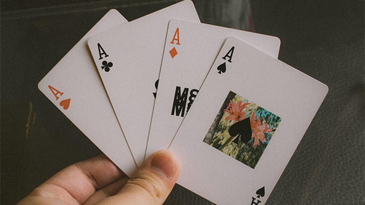 MSPRNT 00 - "FLWR" Playing Cards